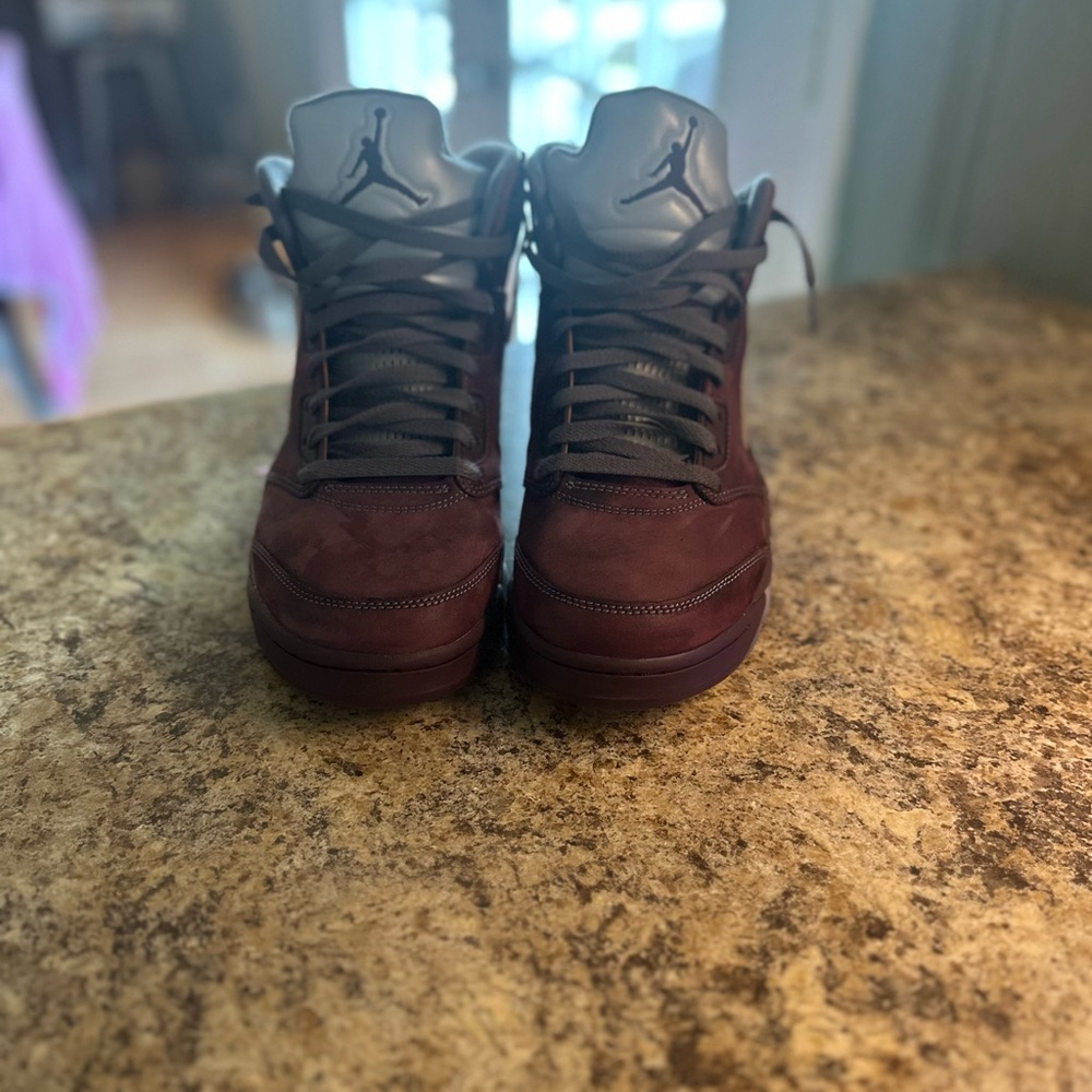 Jordan Men's Dark Burgundy Sneakers